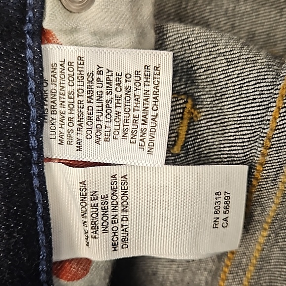 Lucky Brand Bermuda shorts - Picture 6 of 7